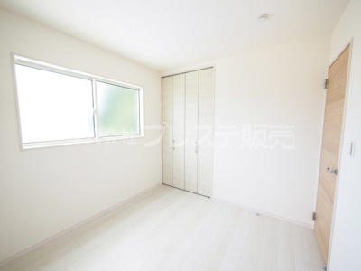 【洋室】 | 奈良市五条畑１丁目の新築一戸建 全８区画 | 現地写真（３号地２階洋室）