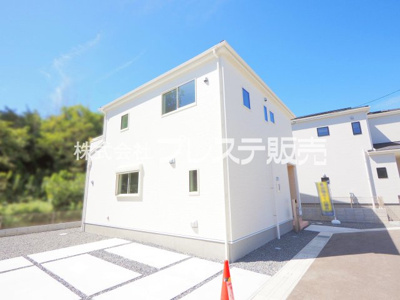 【外観】 | 奈良市五条畑１丁目の新築一戸建 全８区画 | 現地写真（３号地外観）堂々完成！実際の建物内をご内覧できます♪※現地に係員は常駐しておりません。