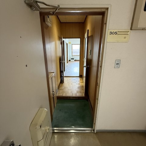 サンハイツの玄関