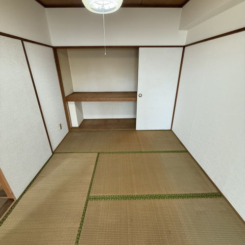 サンハイツの和室