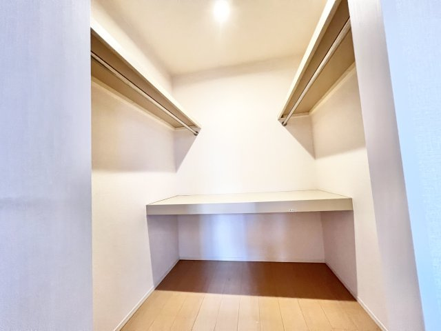 アネーロヴィータの収納|※別部屋参考写真