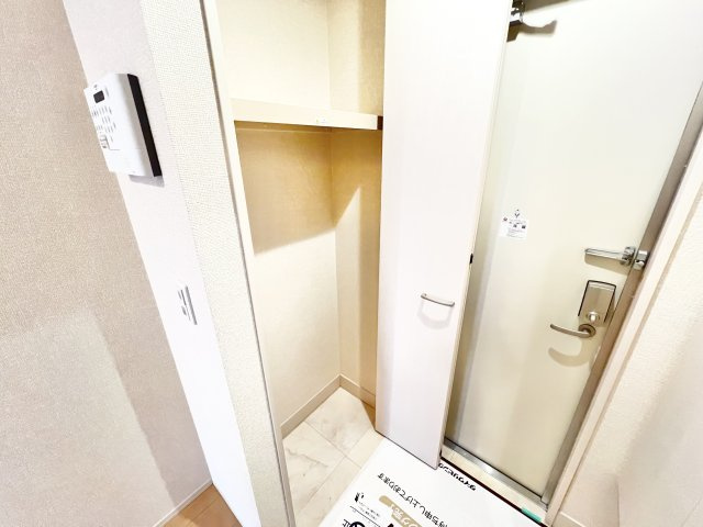 アネーロヴィータの玄関|※別部屋参考写真