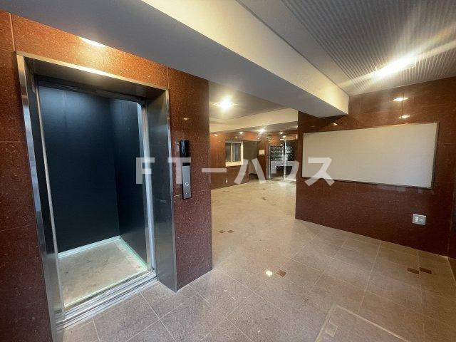 アドバンス東習志野のロビー