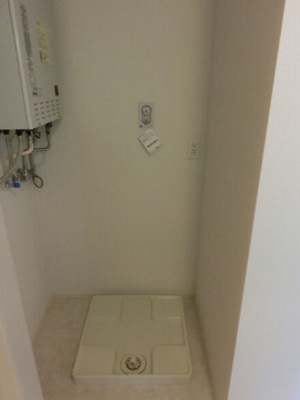 【設備】 | グランディール田園 | 洗濯機置き場