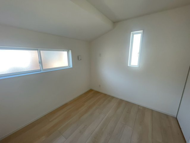 横浜市旭区上白根3丁目 新築戸建て【仲介手数料無料】カースペース3台