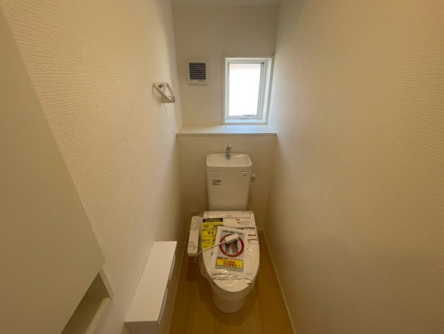 横浜市旭区上白根3丁目 新築戸建て【仲介手数料無料】カースペース3台