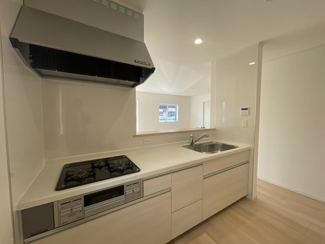 横浜市旭区上白根3丁目 新築戸建て【仲介手数料無料】カースペース3台