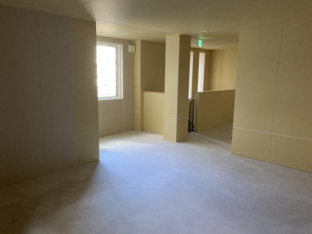 【内装】 | 五反田駅徒歩8分 西五反田7丁目店舗 1-2階 27.86坪(1階13.88坪 2階13.98坪) 新築物件