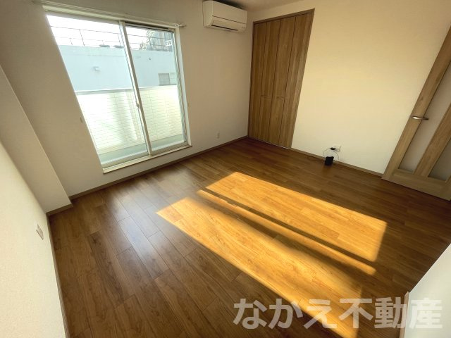 【居間・リビング】 | こちらの居間で趣味の時間をお楽しみください