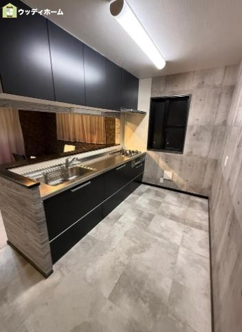 草加市小山2丁目　中古一戸建てのキッチン