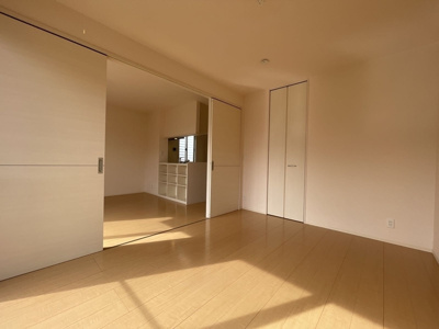 【洋室】 | ウィット N