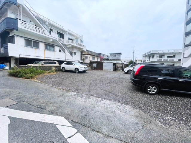 北谷町砂辺　売土地の前面道路含む現地写真|2025/2/15 現地写真