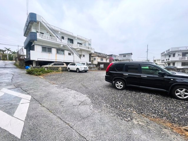 北谷町砂辺　売土地の前面道路含む現地写真|2025/2/15 現地写真