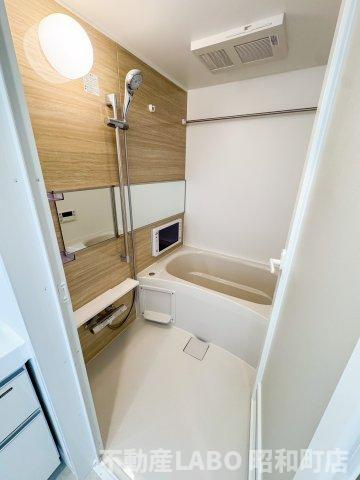 プレジオ帝塚山の浴室