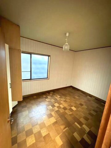 野場石荒戸建ての内装