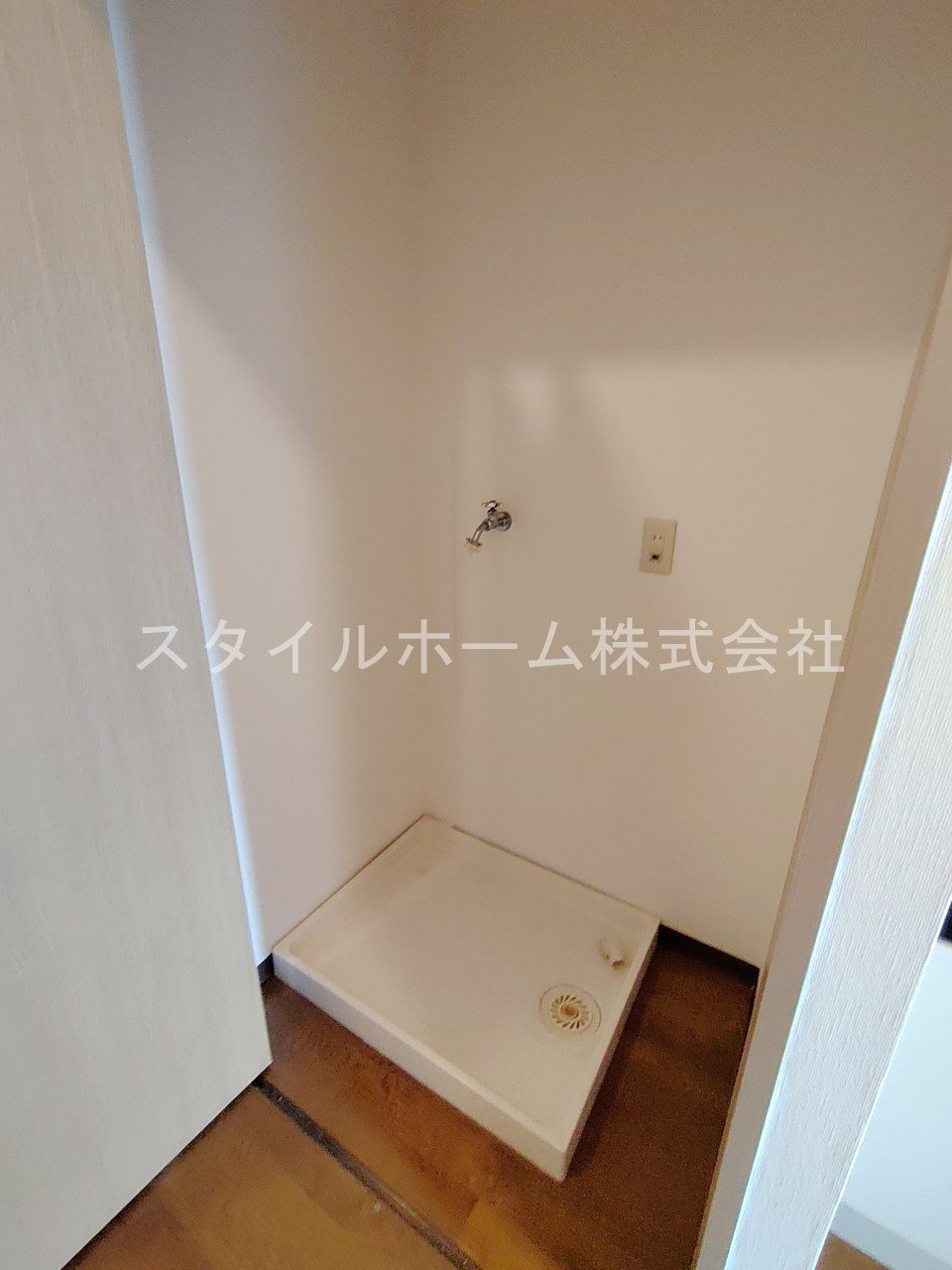 コスモベルテの洗面所|別部屋写真です。