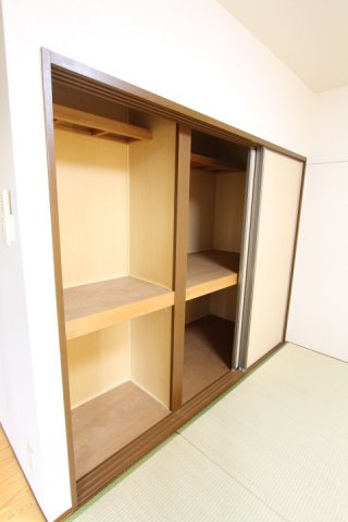 プリミエール堀ノ内Ⅱの収納