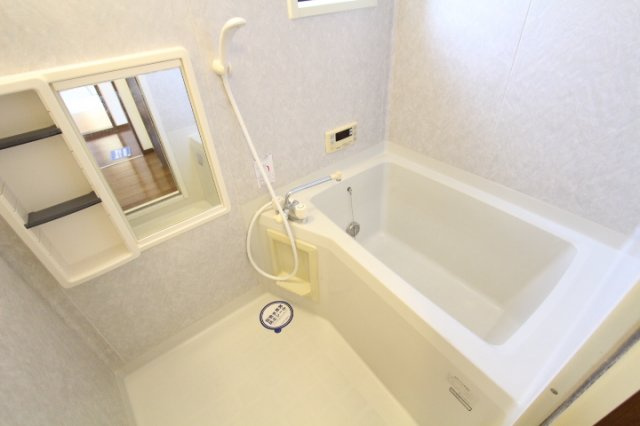 プリミエール堀ノ内Ⅱの浴室