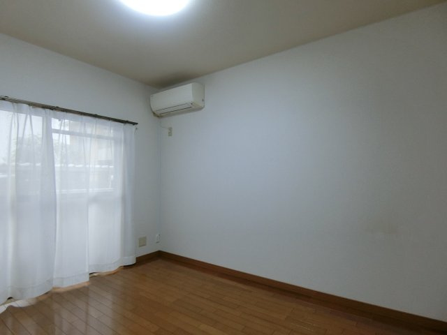 ＳＡＮロイヤル(サンロイヤル)の居間・リビング