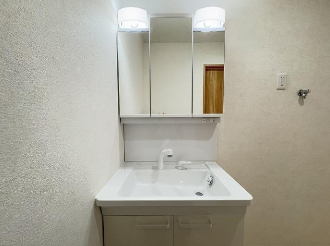 神戸市西区樫野台4丁目の独立洗面台
