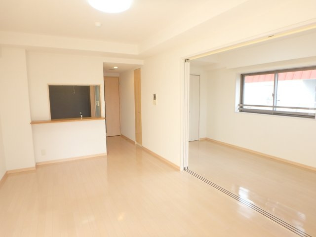 【居間・リビング】ノーブルプレイス北四番丁