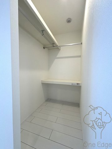 Live Flat塚本新北野の収納