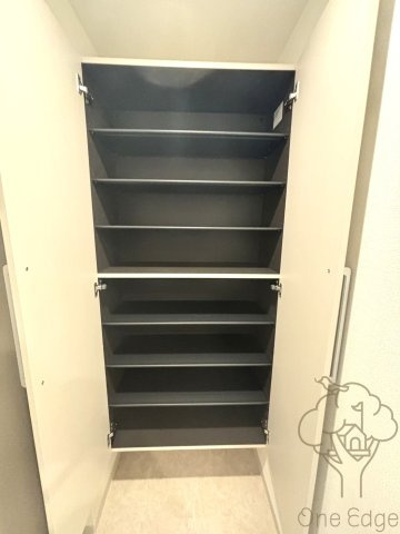 Live Flat塚本新北野の玄関