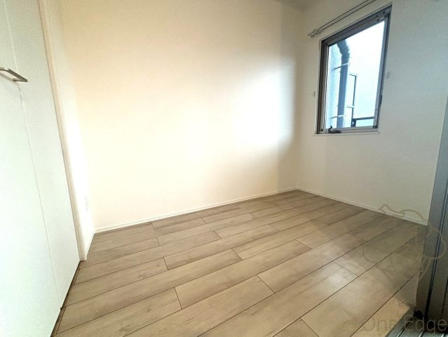Live Flat塚本新北野の寝室