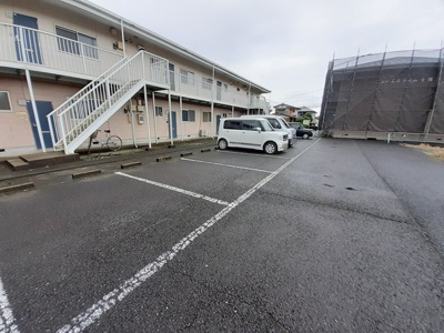 【駐車場】 | ニューエルディム七福 | 駐車場