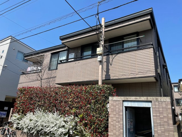 ラ　スタジオーネ都立家政Ｃ棟の外観