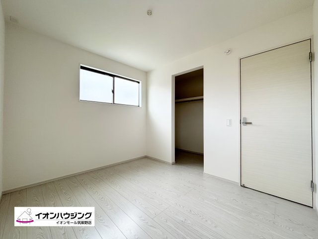 春日市松ヶ丘3丁目1期1号棟