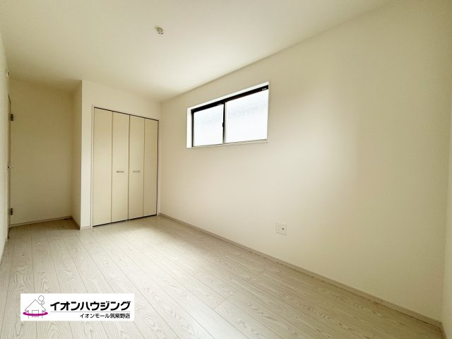春日市松ヶ丘3丁目1期1号棟