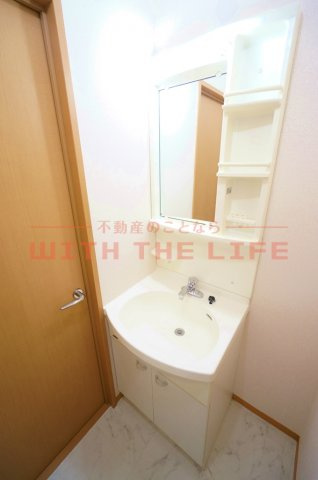 セジュールＦＫ【キャッシュバック対象】の独立洗面台|朝の支度にも助かる、独立の洗髪洗面化粧台