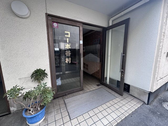 コーポ谷村1のエントランス