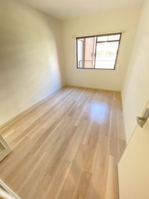 【洋室】 | グリーンビュー少路