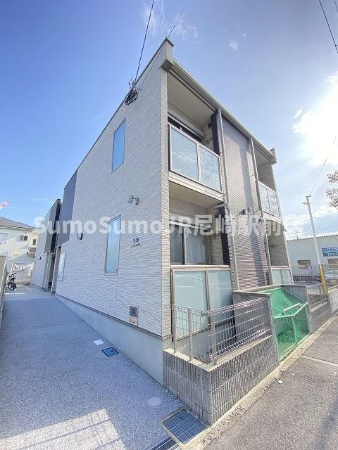 尼崎市三反田町３丁目のアパート