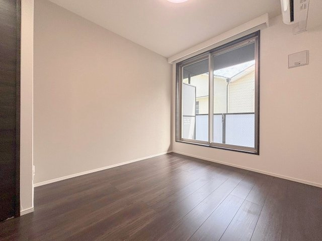 グランドロアール上新庄の居間・リビング