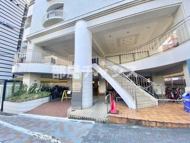 荘苑御園のエントランス