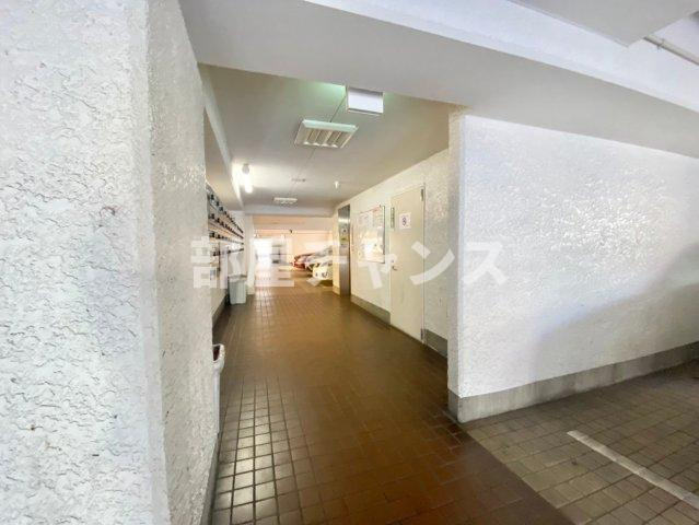 荘苑御園のロビー