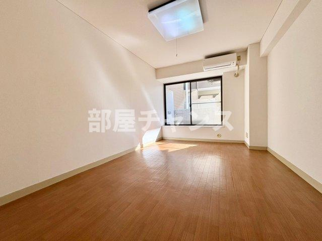 荘苑御園の居間・リビング