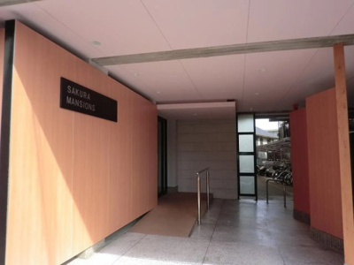 【エントランス】 | 桜マンション | 防犯カメラ設置