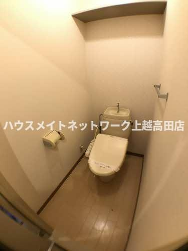 シャトーレ春日野のトイレ|温水洗浄暖房便座