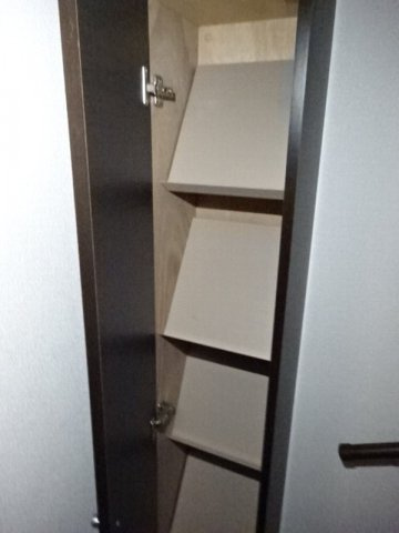 レオネクストブラン　ブルーの内装