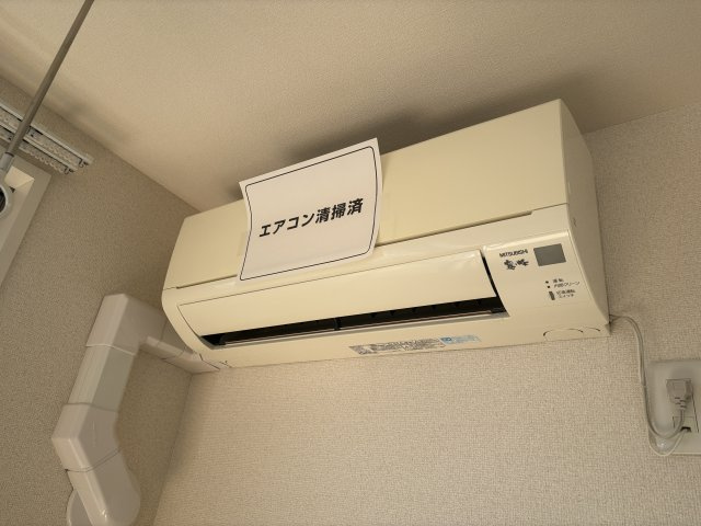 レジデンス　Ｍ　ホシの設備|エアコン設置済み♪