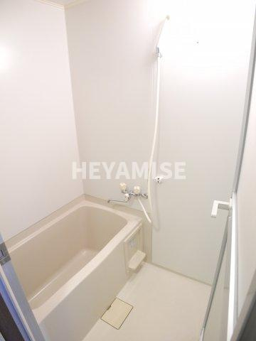 オランダ坂下ビルの浴室|※類似間取りの別のお部屋の写真です※