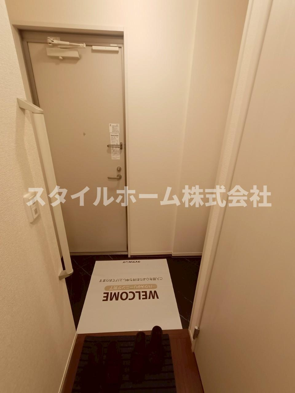 プレミール小坂井の玄関