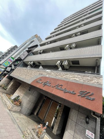 新宿区西新宿５丁目の賃貸マンションの外観