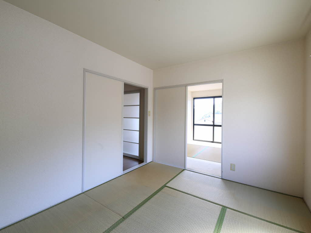 ビューハイム原田　Ａ棟の和室|和室です