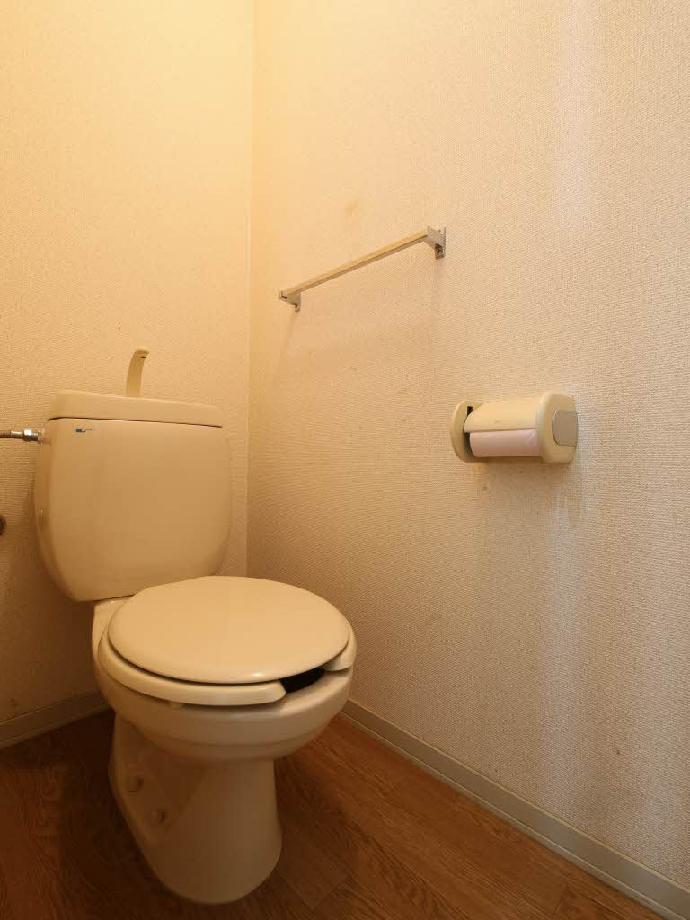 ビューハイム原田　Ａ棟のトイレ|コンパクトで使いやすいトイレです