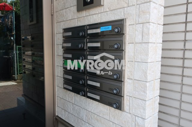 myplan中野坂上（マイプラン中野坂上）のエントランス|出入り口